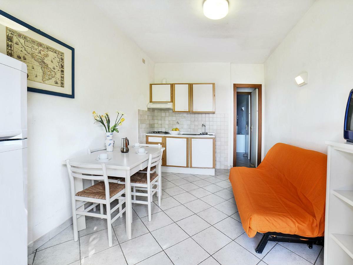 Apartment Altaluna-5 By Interhome Nisporto Экстерьер фото